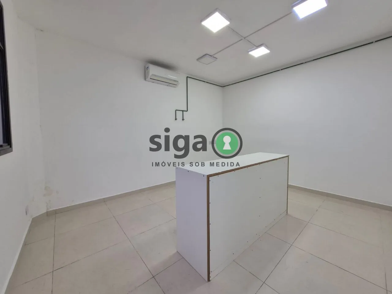 Imagem ALUGA SE CLÍNICA 190 METROS, PRONTA PARA USO NA VILA NOVA CONCEIÇÃO