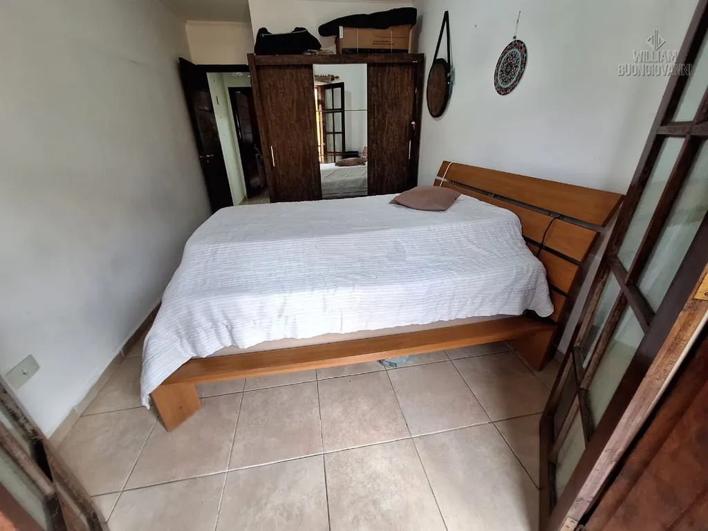 Imagem Casa de condomínio 2 dormitórios com piscina em Mongaguá