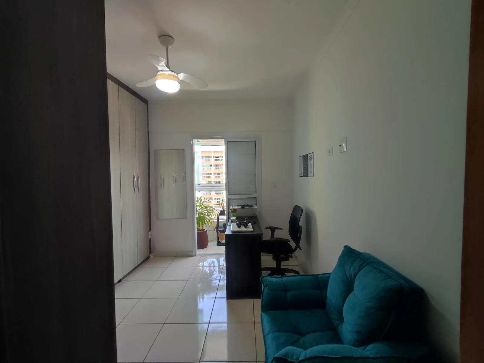 Imagem Espaçoso Apartamento na Praia Grande - VILA TUPI