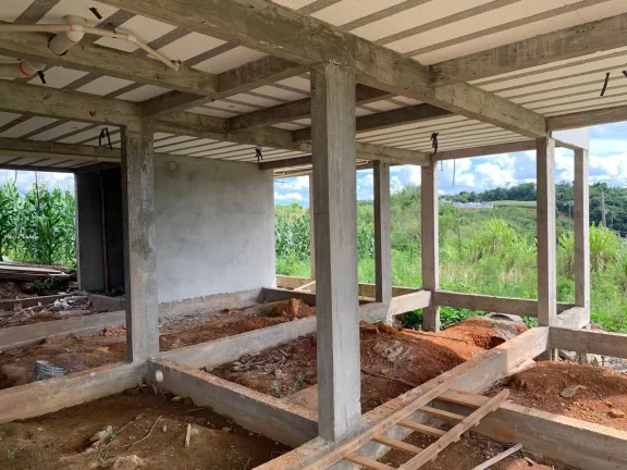 Imagem Casa para Venda em Concórdia, Santa Terezinha, 3 dormitórios, 1 suíte, 2 banheiros, 1 vaga