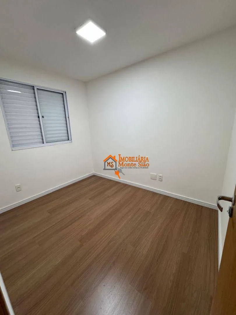 Imagem Apartamento com 2 dormitórios à venda, 45 m² por R$ 260.000,00 - Jardim Santo Expedito - Guarulhos/SP