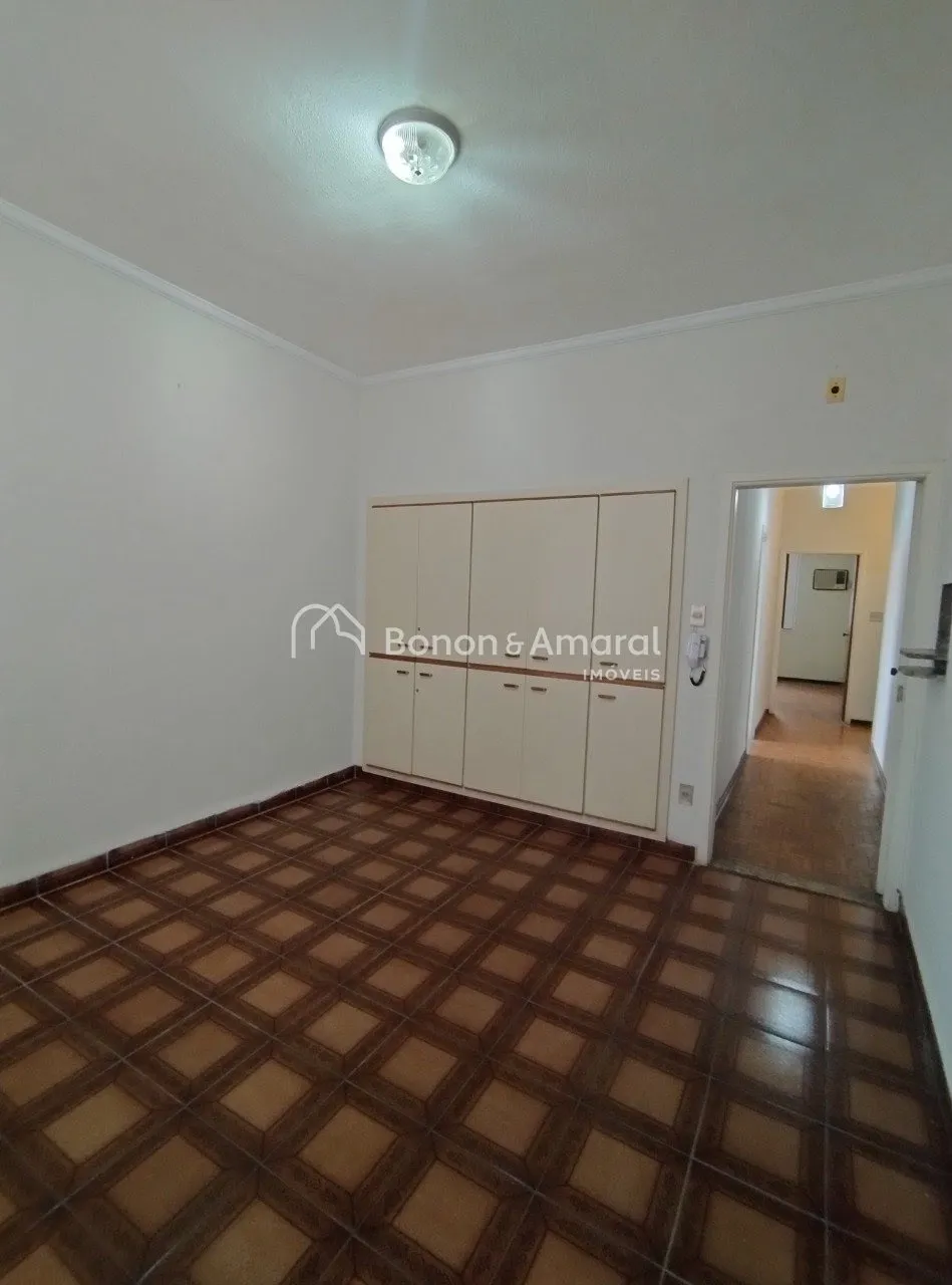 Imagem Casa a venda na Vila Itapura em Campinas/SP