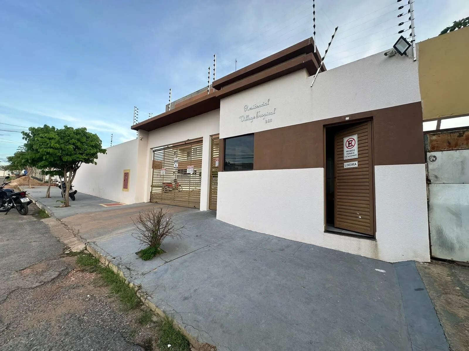 Foto do imóvel Apartamento 2 Quartos Residencial Tropical Ville em Rua Onze
