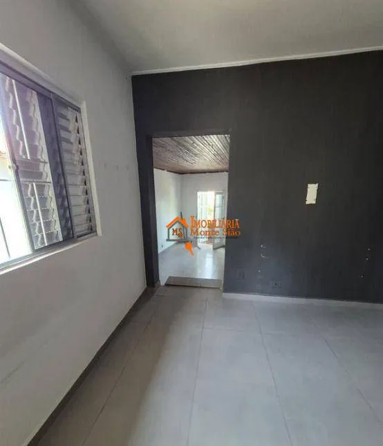 Imagem Sobrado com 4 dormitórios à venda, 300 m² por R$ 780.000,00 - Vila Sorocabana - Guarulhos/SP