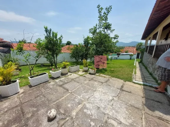 Imagem Casa para Venda em Maricá/RJ - 3 Dorm. 155 m2 Área Útil