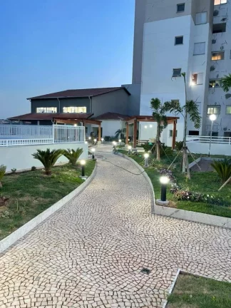 Imagem Apartamento para Venda em Cotia / SP no bairro Jardim Maria Helena