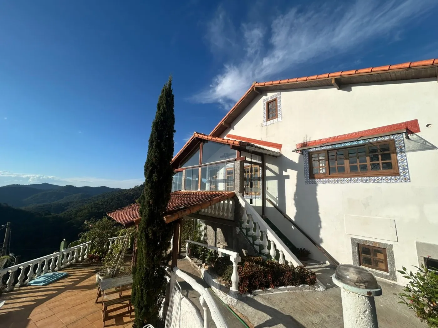 Foto do imóvel Casa em Condomínio para Venda em Petrópolis / RJ em Rua Luiz Santi Zanatta