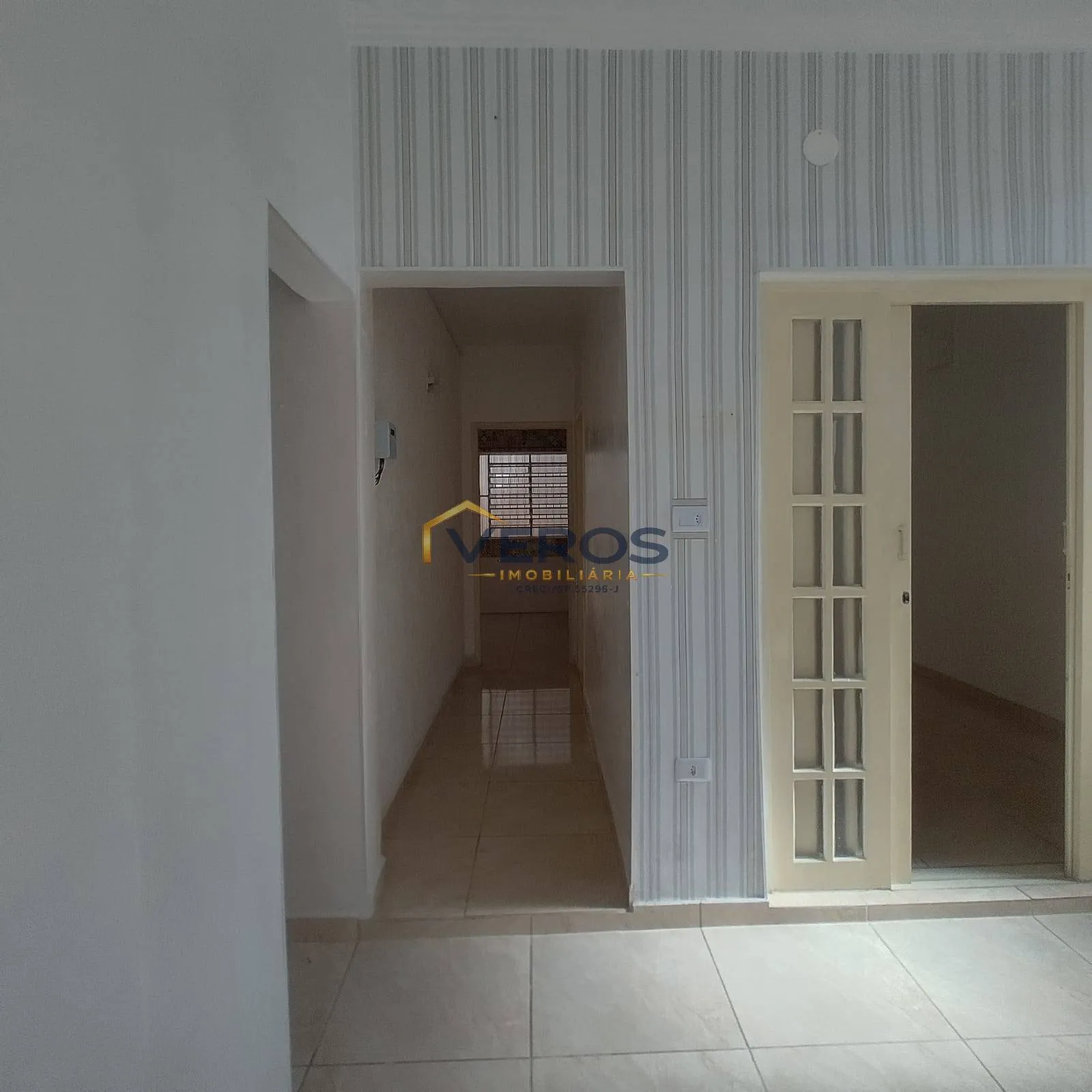 Imagem Sobrado com 4 quartos à Venda no Jardim Aruan perto da praia Caraguatatuba