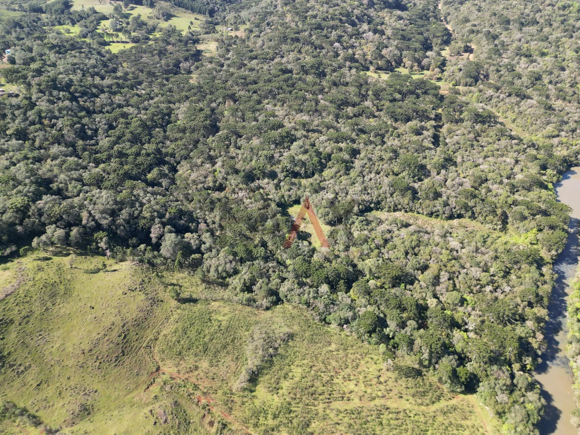 Imagem Área rural à venda proximo ao hopy valley com rio em Guarapuava - PR