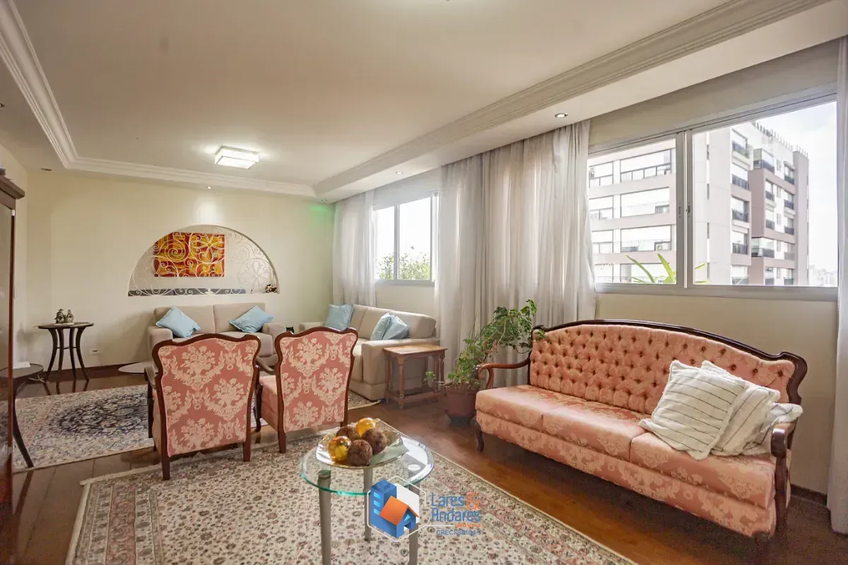 Imagem Apartamento para venda em Campo Belo com 4 quartos, sendo 3 suítes, 220m²