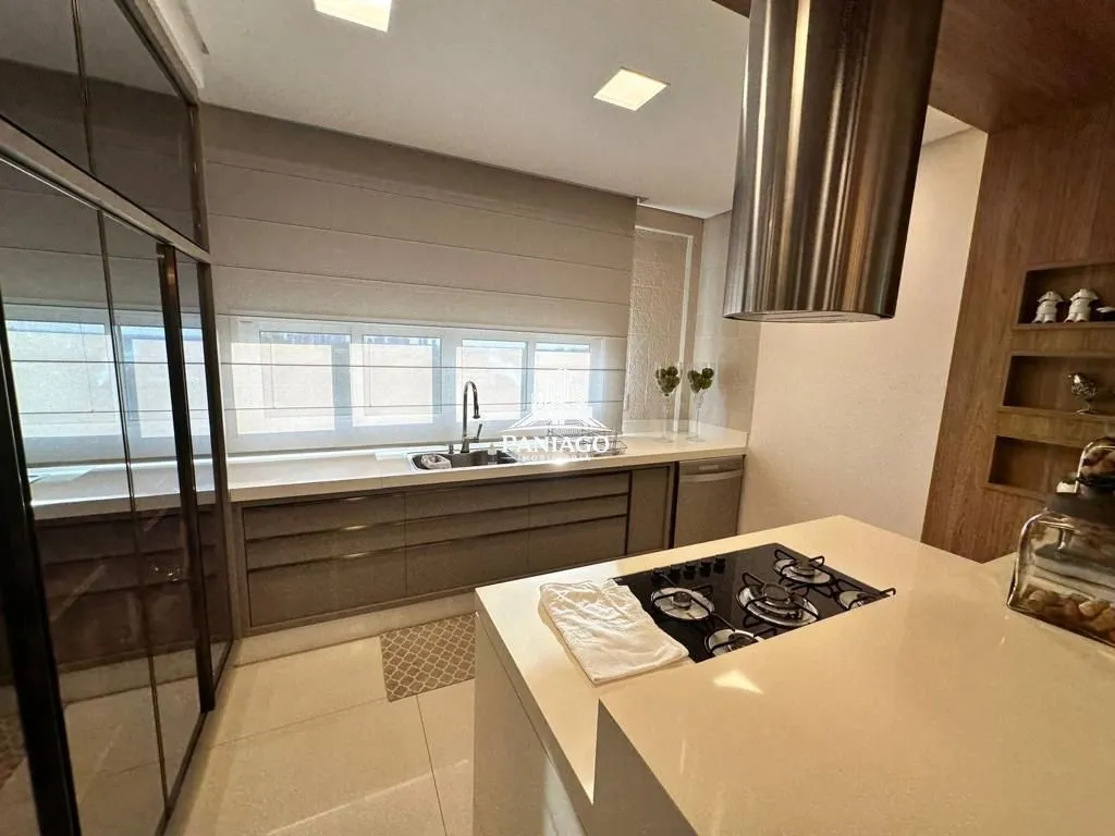 Imagem Apartamento de Alto Padrão com 5 Suítes à Venda no Edifício Forest Hill | Cuiabá
