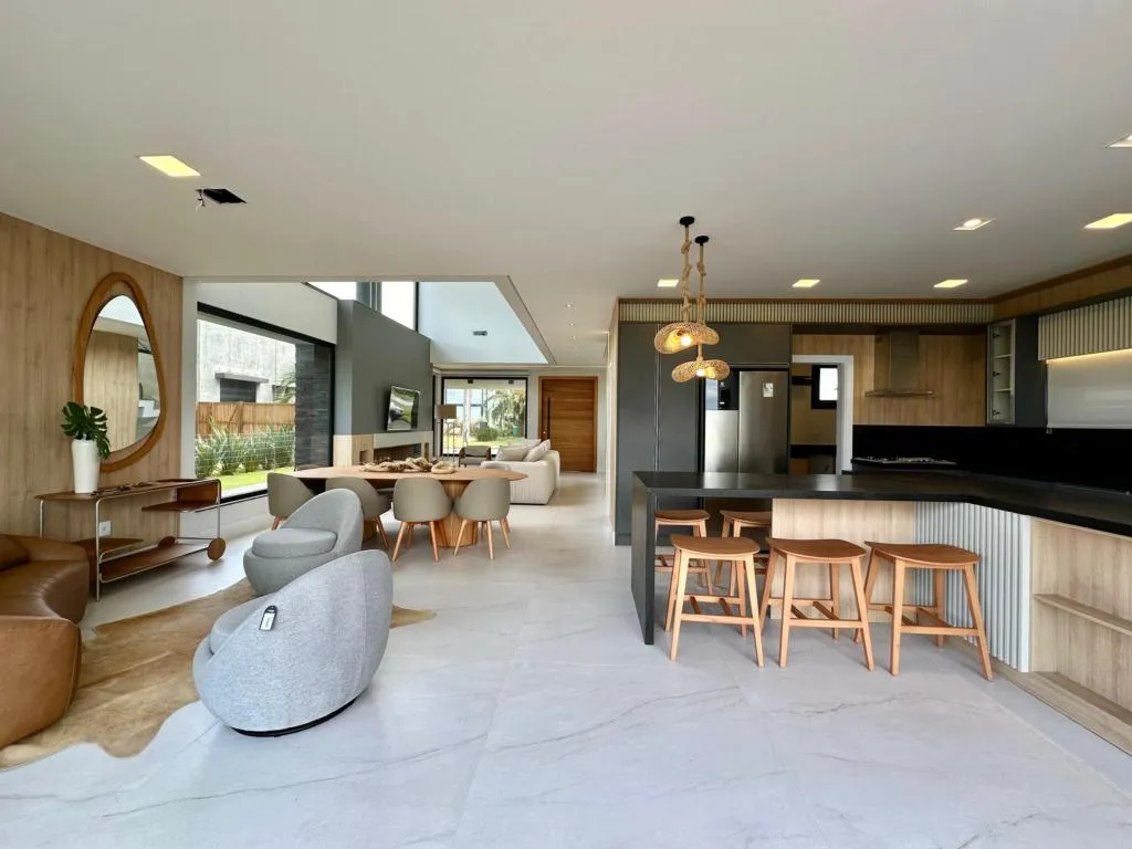 Imagem Casa em Condominio 5 Dormitórios - Bairro xangri-la