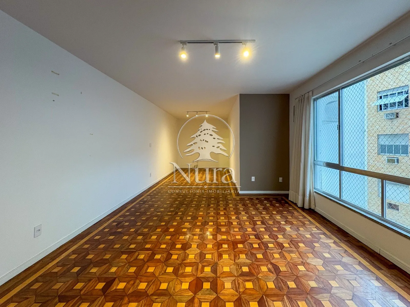 Imagem Apartamento de 3 quartos, 145m² no bairro Ponta da Praia, em Santos