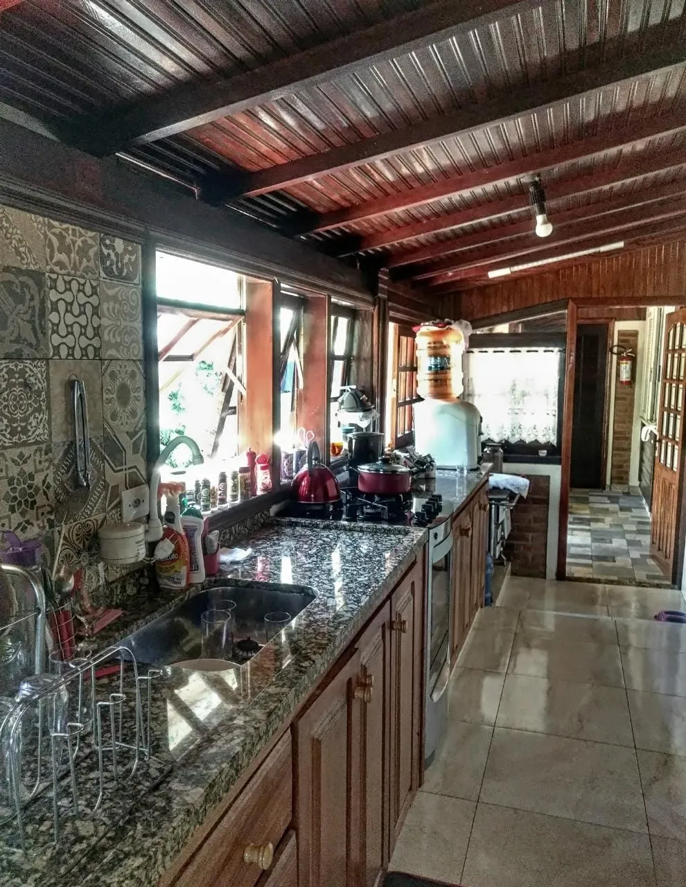 Imagem Casa à venda 3 Quartos, 2 Suites, 6 Vagas, 12442M², Engenho d'água, Guaratinguetá - SP