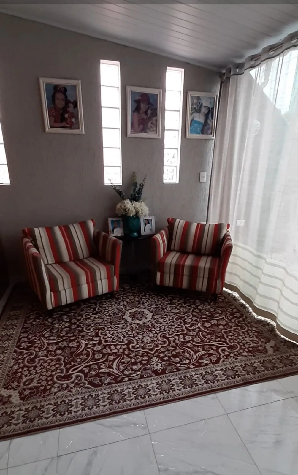 Imagem Sobrado a venda com 3 dorms sendo 1 suíte - Vila Arriete