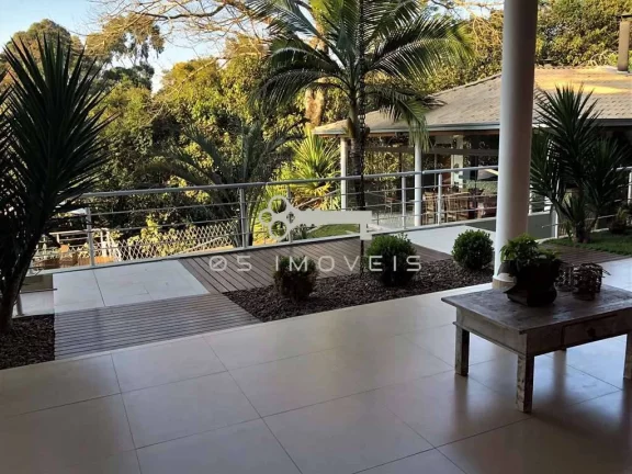 Imagem Moderna mansão à venda na Fazendinha com 5 suítes e lazer completo !