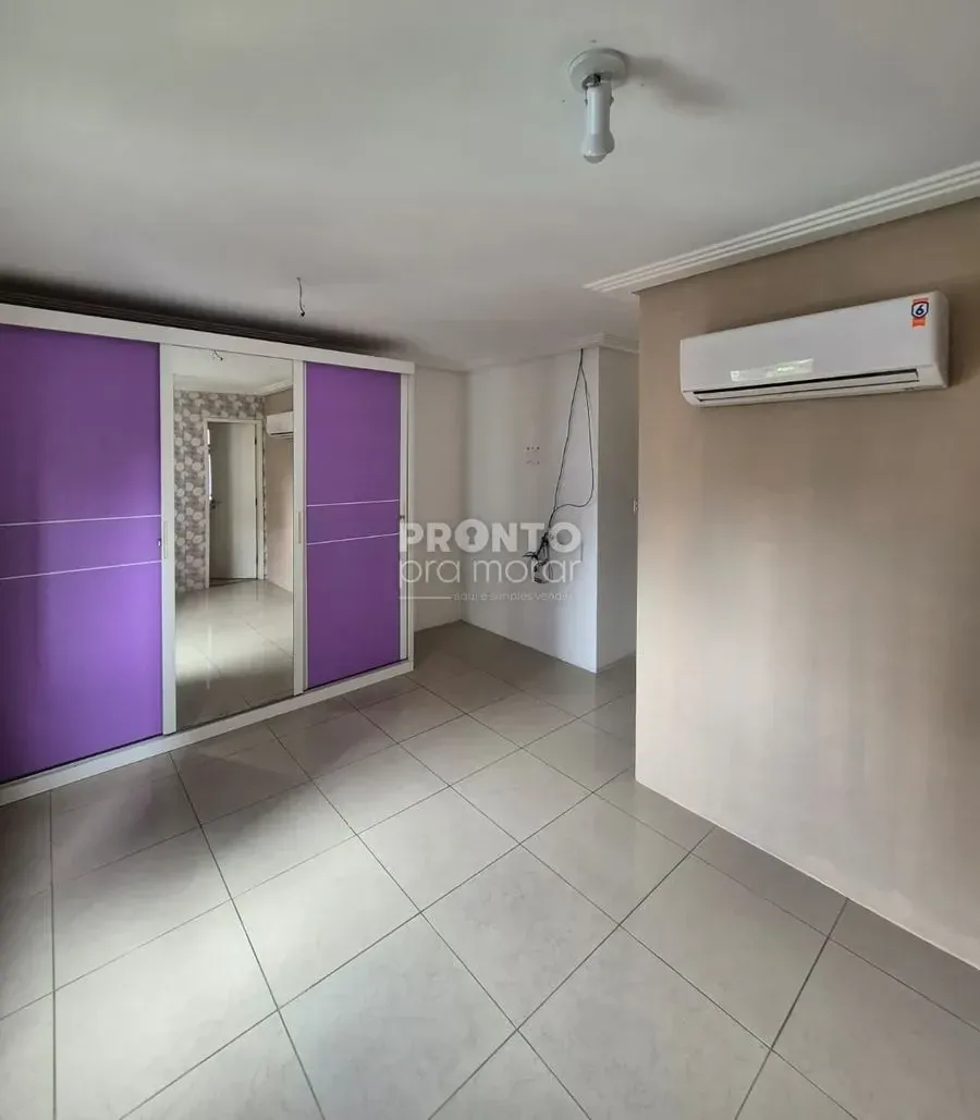Imagem Apartamento com 4 Quartos à Venda, 136 m² em Boa Viagem - Recife