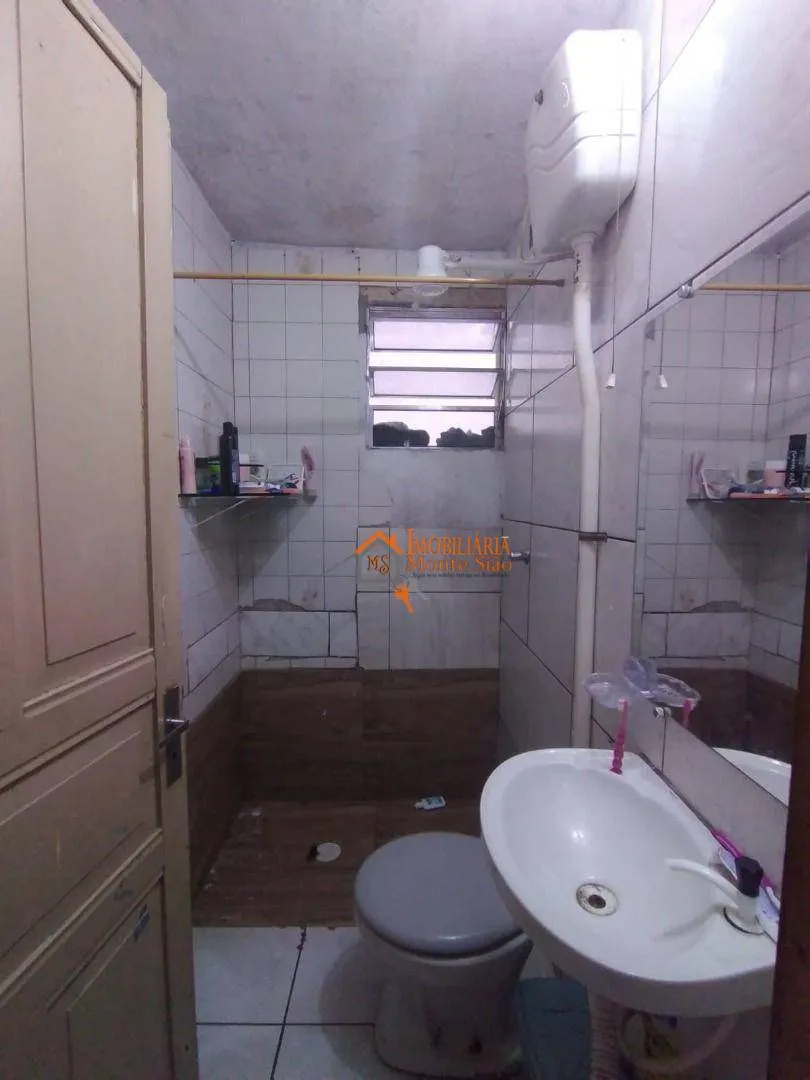 Imagem Sobrado com 5 dormitórios à venda, 220 m² por R$ 400.000,00 - Parque Continental - Guarulhos/SP
