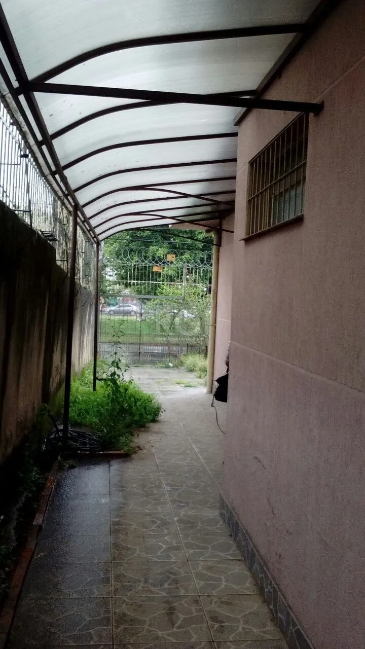 Imagem Casa para Venda - 78.39m², 3 dormitórios, Partenon