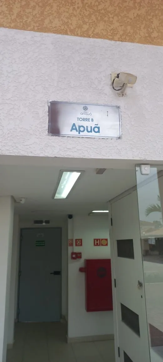 Imagem Apartamento à venda, no condomínio Reserva Anáua todo com piso porcelanato e armário na cozinha