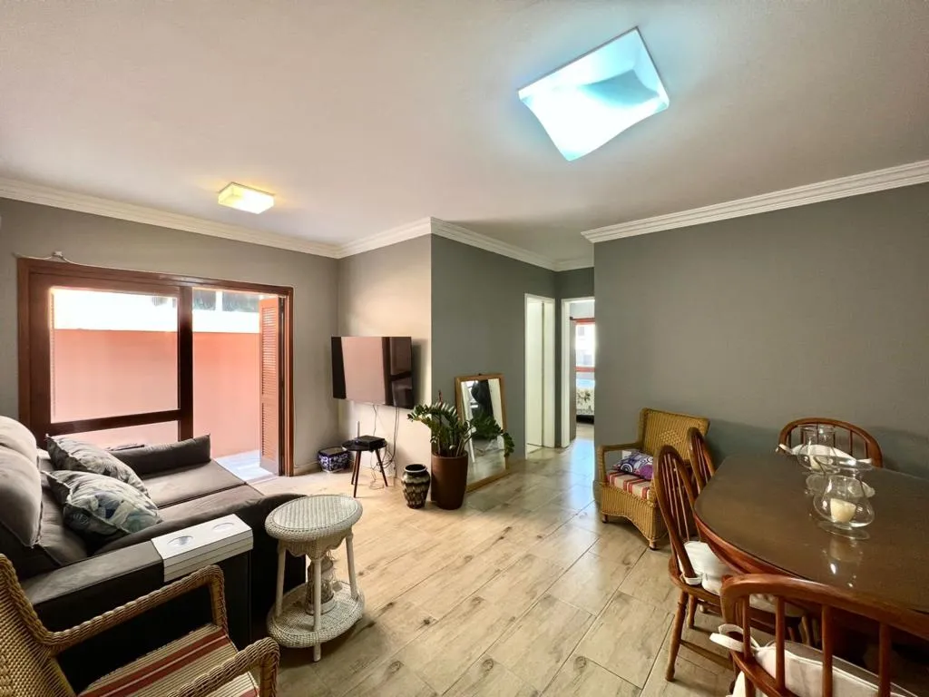 Apartamento 2 Dormitórios - Bairro Centro