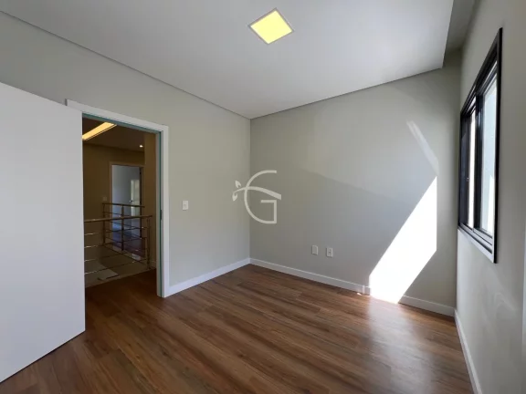 Imagem Venha conhecer esta incrível casa residencial à venda no América, em Joinville.