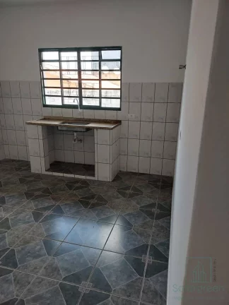 Imagem Casa 2 Quartos e 1 banheiro P/ LOCAÇÃO em Atibaia - 2 Mil / Mês