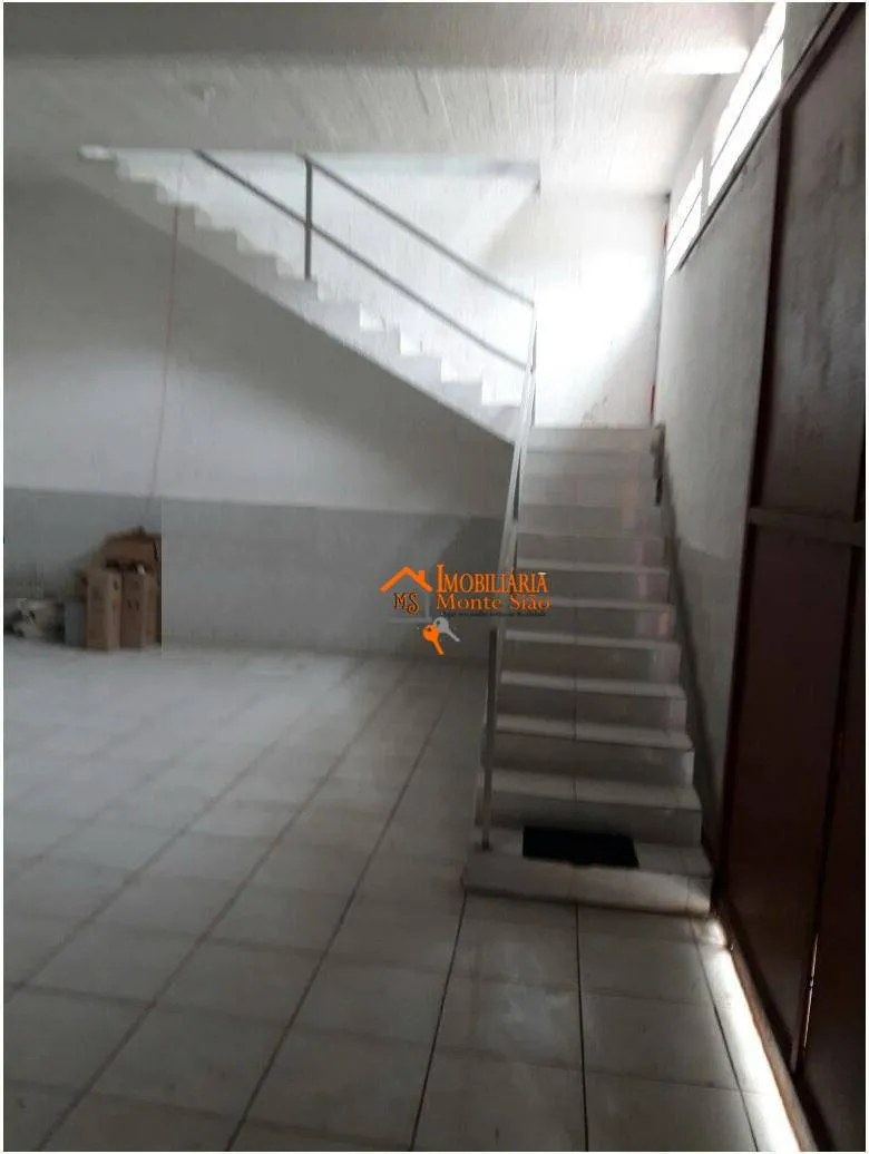 Imagem Salão para alugar, 180 m² por R$ 4.800,00/mês - Parque São Pedro - Itaquaquecetuba/SP
