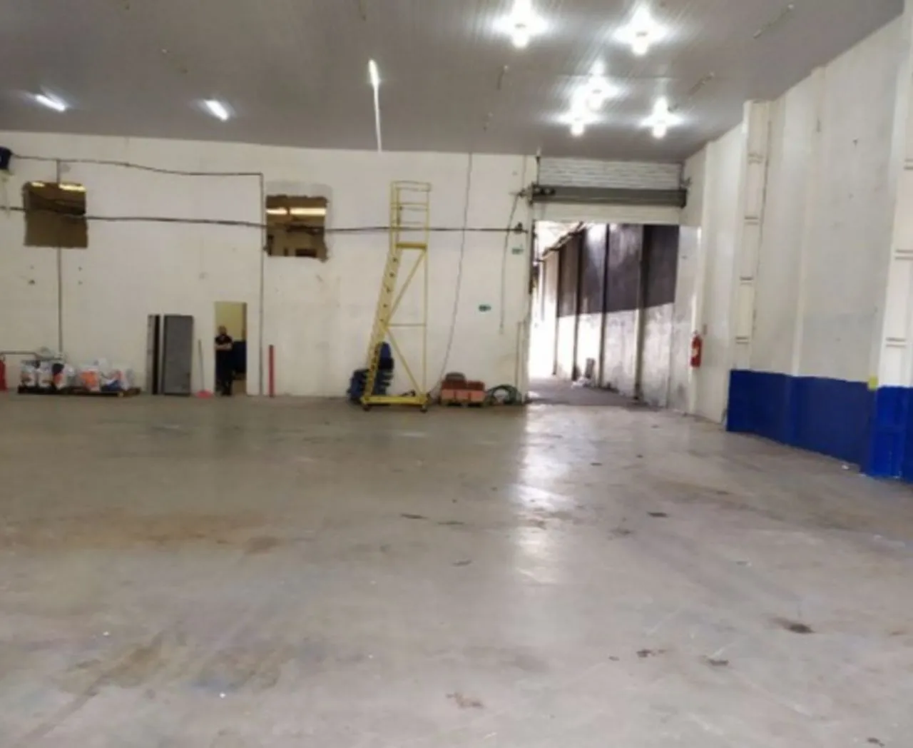 Imagem Galpão Comercial 1000m² Praia Grande Santos/SP