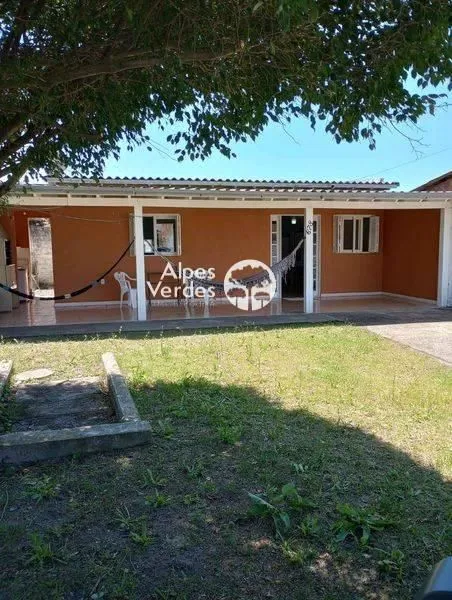 Imagem Vende-se Casa em Capão da Canoa com 250 m2