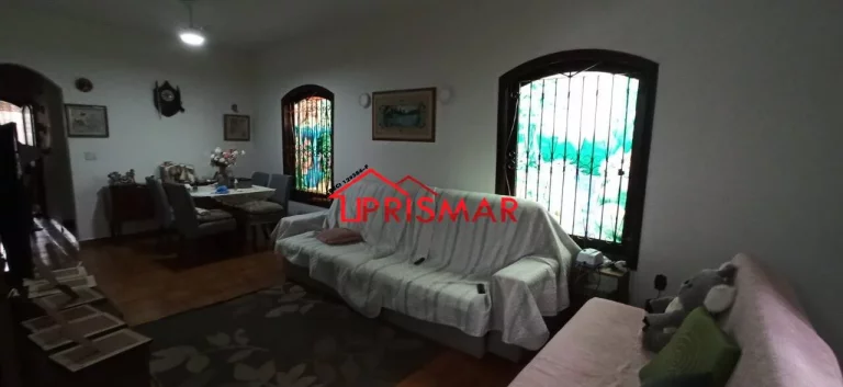 Imagem Sobrado 5 quartos no Campo Grande 2 Vagas