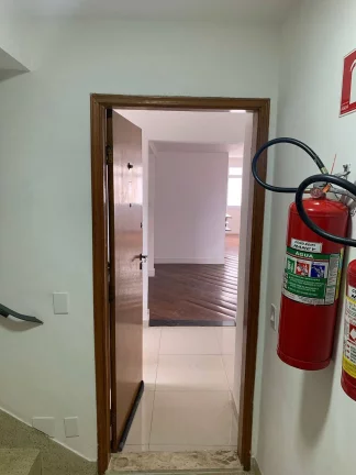 Imagem Locação Apartamento, 2 Quartos, 2 Banheiros, Vila Deodoro R$ 620 mil