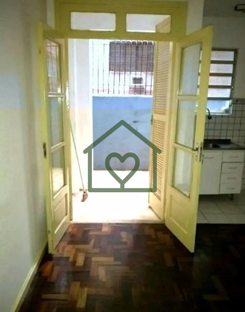 Imagem Excelente apartamento à venda na Cidade Baixa, Porto Alegre. Com 43 m², conta com 1 dormitório, b...