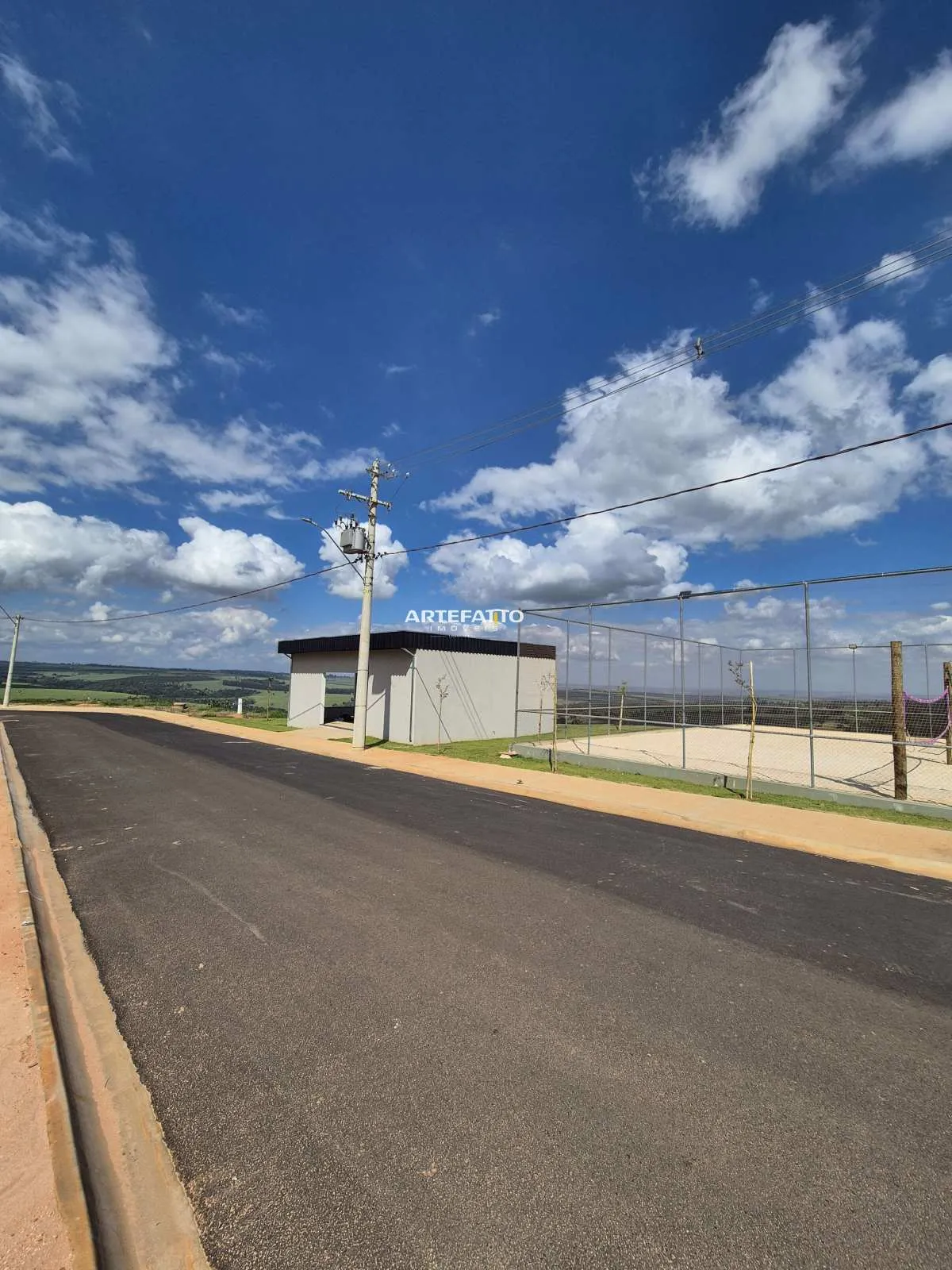Imagem Terreno em Condomínio à venda em Restinga, Residencial Cidade Jardim, 240m2