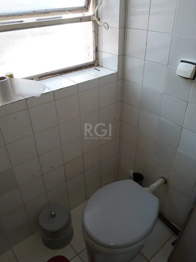 Imagem Apartamento 03 dormitórios (01 suíte), com vaga escriturada, no bairro Santana, em Porto Alegre - RS