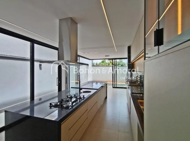Imagem Casa Em Condomínio à Venda no Portal Do Jequitibá em Valinhos
