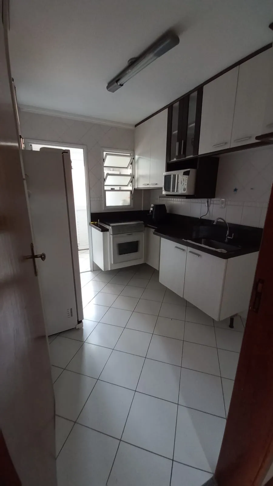 Imagem Apartamento Mobiliado Edifício Claudia Vieira em frente ao Shopping Iguatemi Esplanada
