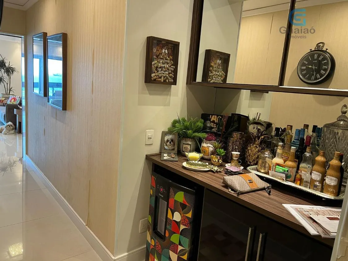 Imagem Vendo Apartamento 03 dormitórios (02 suítes), Vista Mar, na Pompeia em Santos