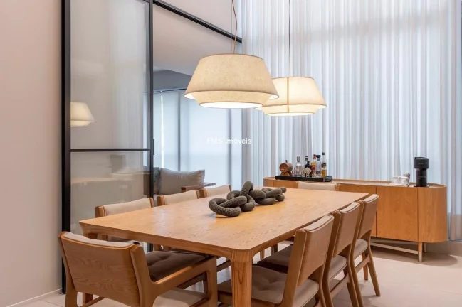 Imagem Apartamento com 2 suítes na Vila Olímpia