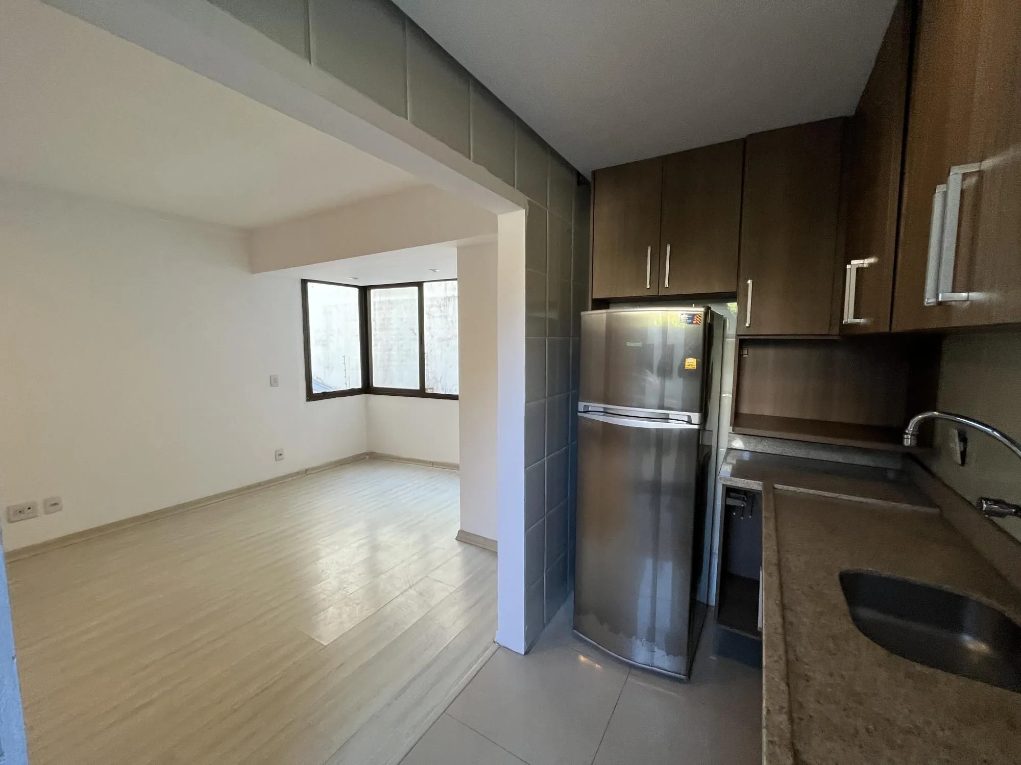 Imagem Apartamento de um quarto no bairro São João em Porto Alegre
