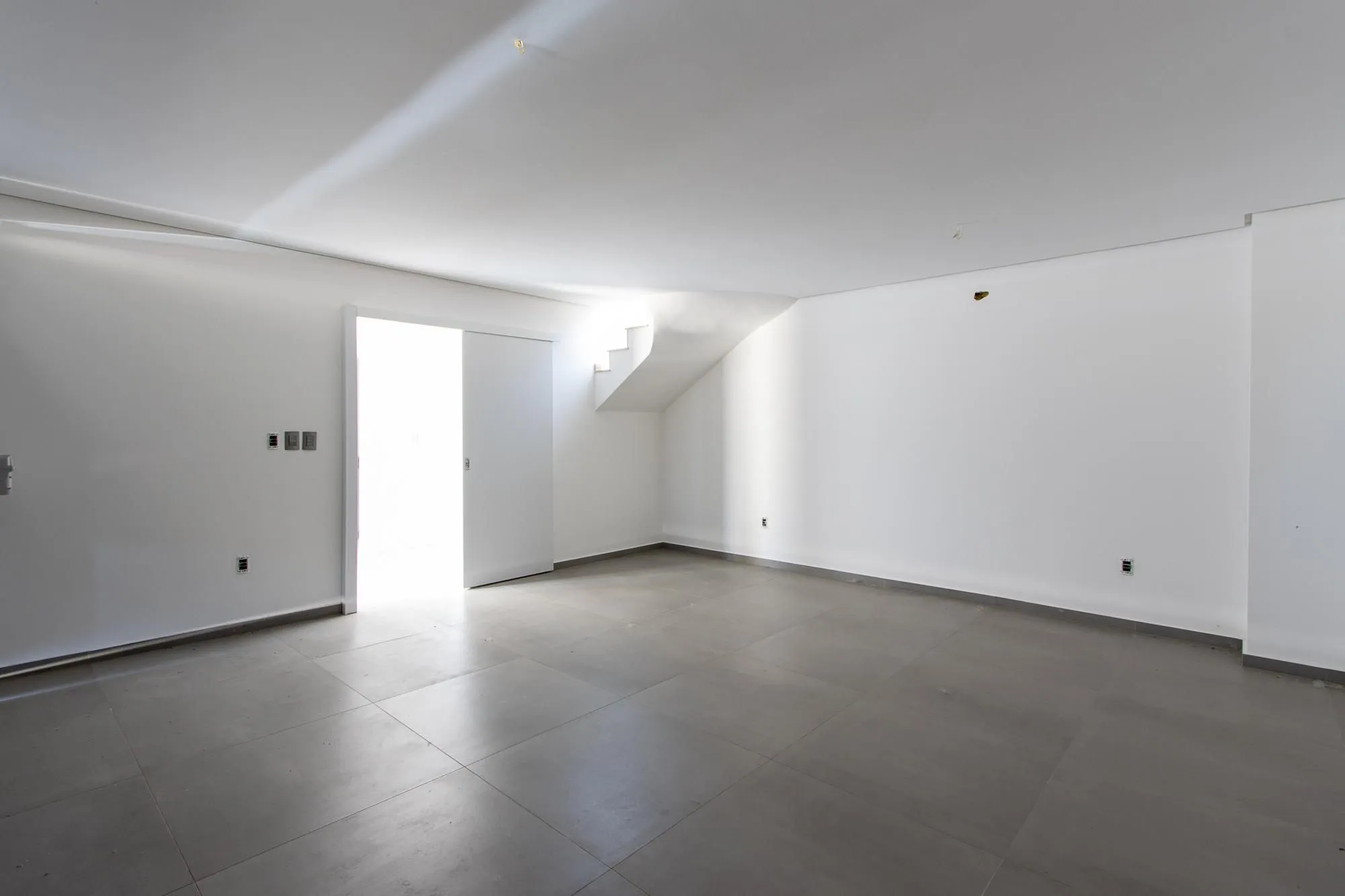 Imagem Casa em condomínio com conforto e exclusividade no bairro Tristeza