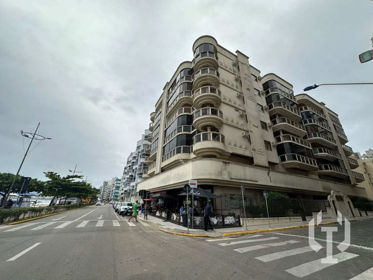 Imagem Apartamento Frente Mar Mobiliado Pronto para Morar no Centro de Itapema