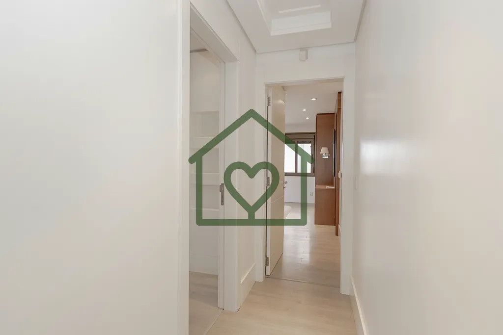 Imagem Cobertura Triplex com 3 dormitórios, sendo 2 suítes e gabinete + Terraços, Sauna e Fitness privat...