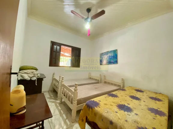 Imagem Excelente Casa de 2 Dorm a Venda no Sumaré - Caraguatatuba