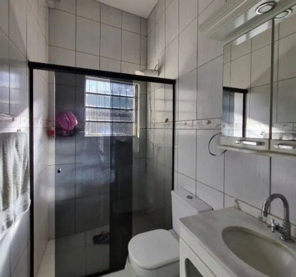 Imagem Casa de 2 dormitórios para venda ,pronta para morar no bairro Santo Antônio em Porto Alegre/RS.