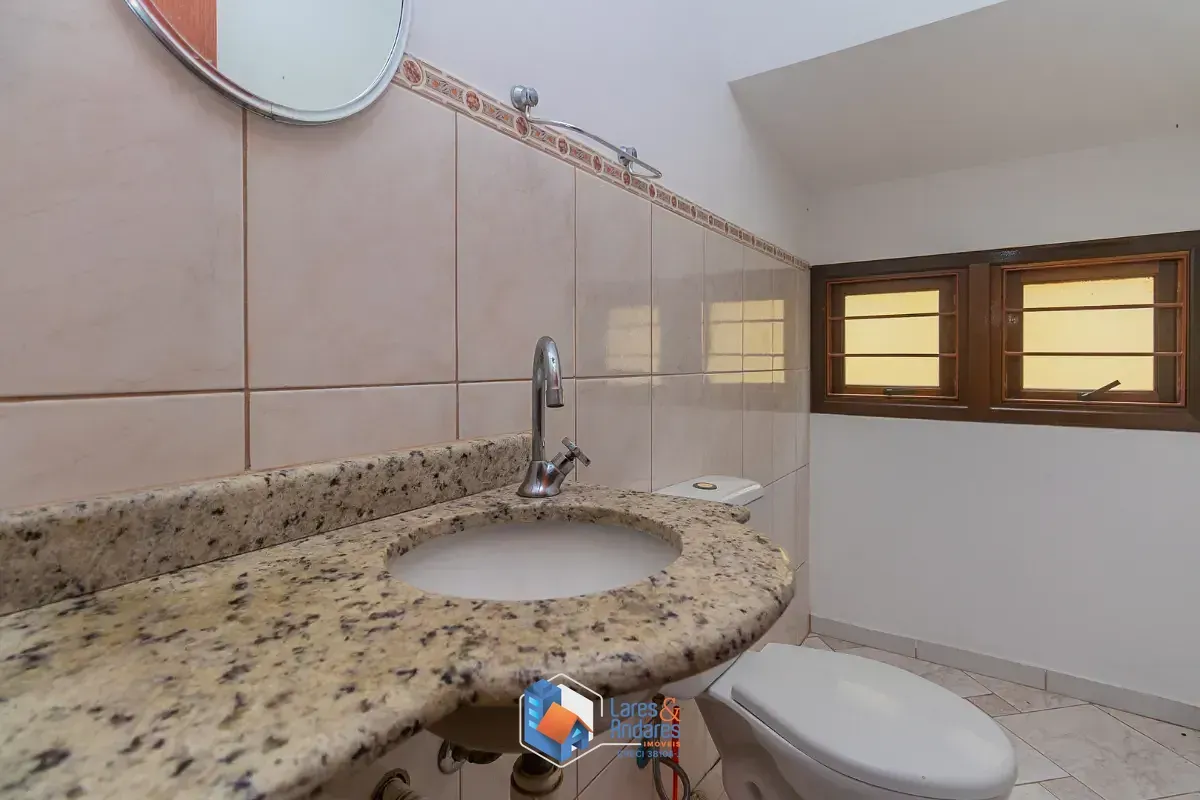 Imagem Sobrado para venda em Jardim Santa Cruz (Campo Grande) com 4 quartos, sendo 1 suíte, 151m²