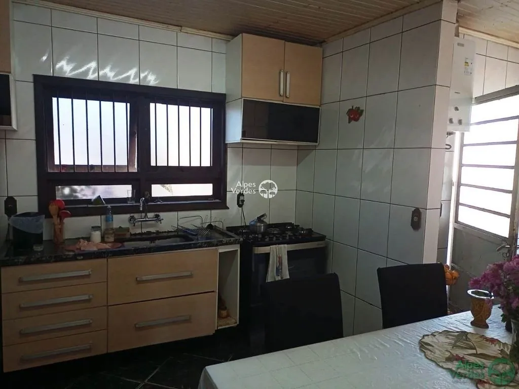 Imagem Vende-se Casa em Canela á 5 minutos da Catedral de Pedra