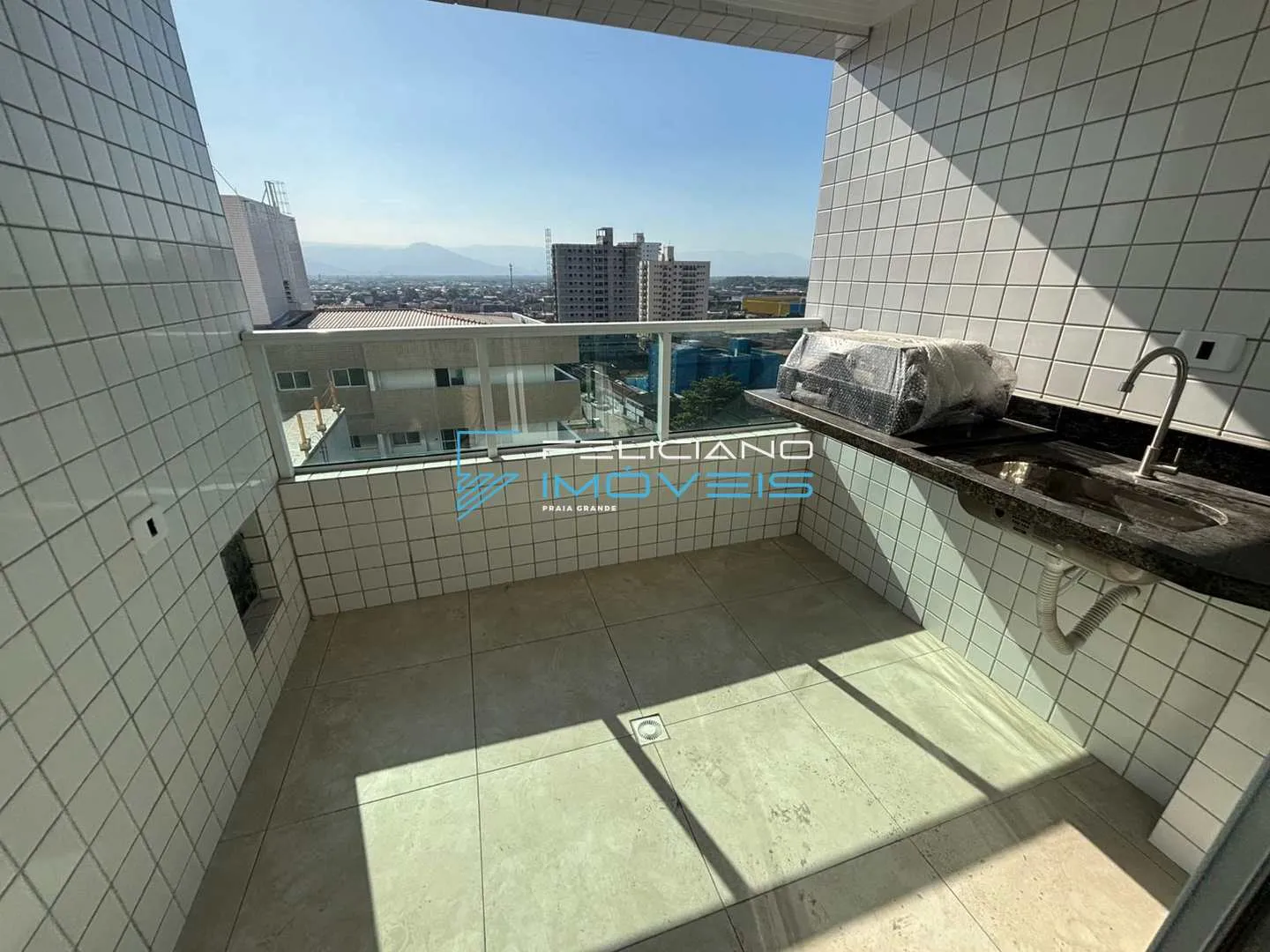 Foto do imóvel Apartamento com 2 quartos, Aviação, Praia Grande - R$ 454 mil, Cod: 6106 em Rua Tuiuti