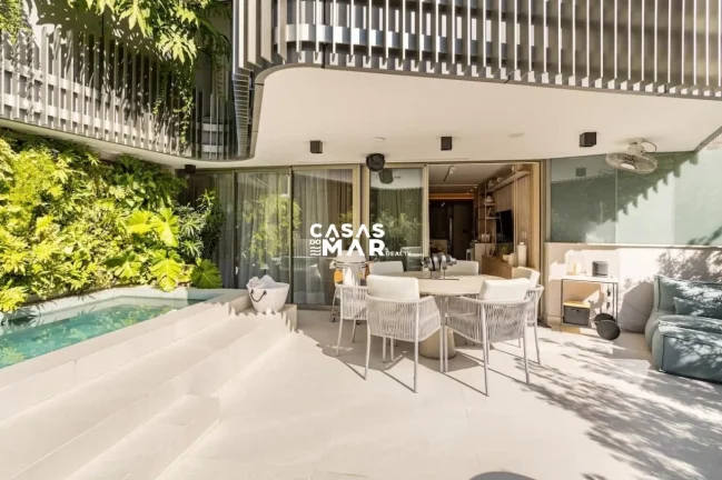 Foto do imóvel Apartamento de Luxo no Leblon: 2 quartos, 1 suíte, 2 salas, 2 banheiros, 1 vaga. 133m², próximo à praia, novíssimo, com piscina.