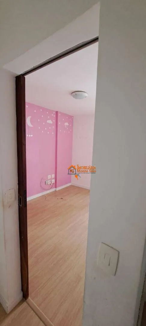 Imagem Apartamento à venda, 68 m² por R$ 355.000,00 - Vila Galvão - Guarulhos/SP